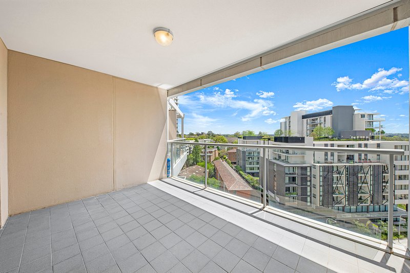 Photo - 905/2A Help Street, Chatswood NSW 2067 - Image 4