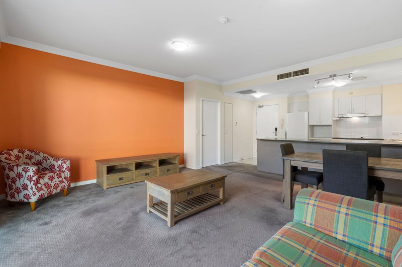 Photo - 906/14-16 Carol Avenue, Springwood QLD 4127 - Image 5