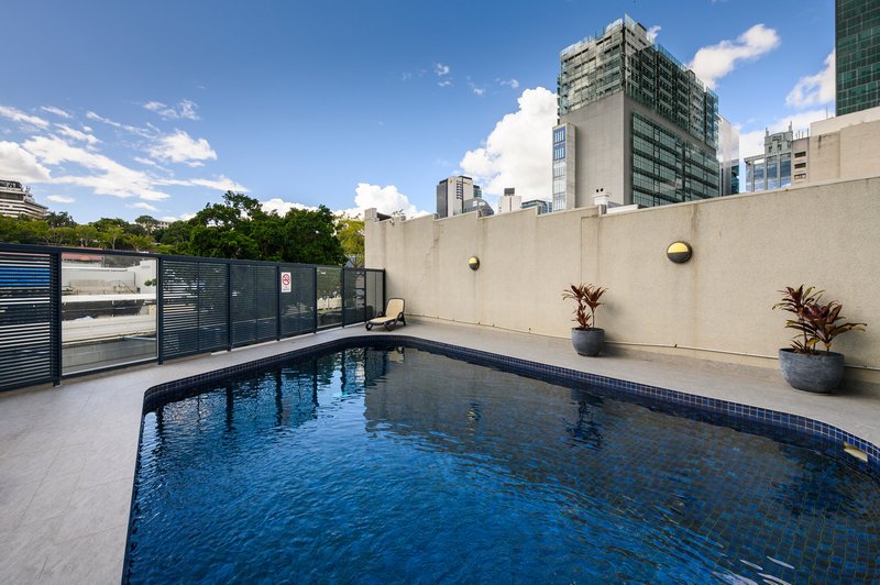 Photo - 906/160 Roma Street, Brisbane City QLD 4000 - Image 9