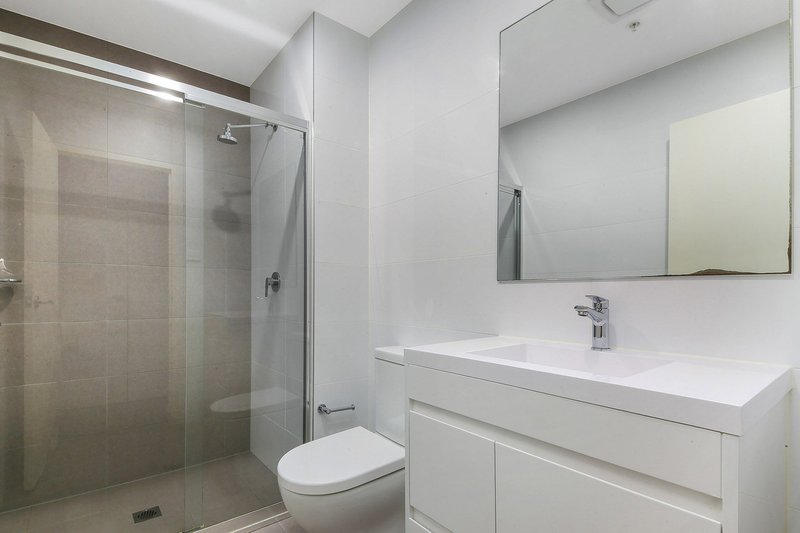 Photo - 906/192 Stacey Street, Bankstown NSW 2200 - Image 5