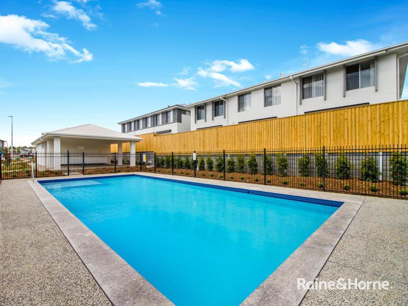 Photo - 90/63 Watercress Boulevard, Redbank Plains QLD 4301 - Image 10