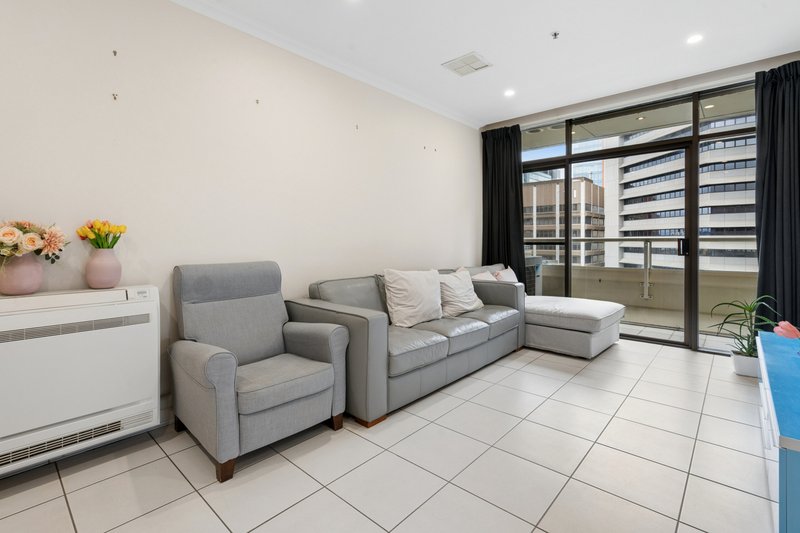 Photo - 906/39 Grenfell Street, Adelaide SA 5000 - Image 5
