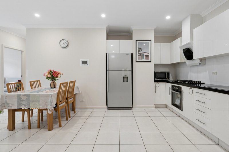 Photo - 906/39 Grenfell Street, Adelaide SA 5000 - Image 8