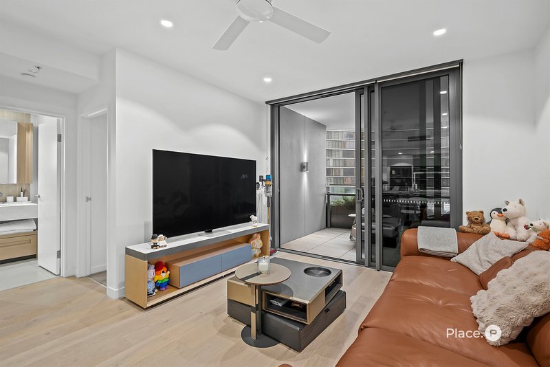 Photo - 906/8 Margaret Street, Brisbane City QLD 4000 - Image 13