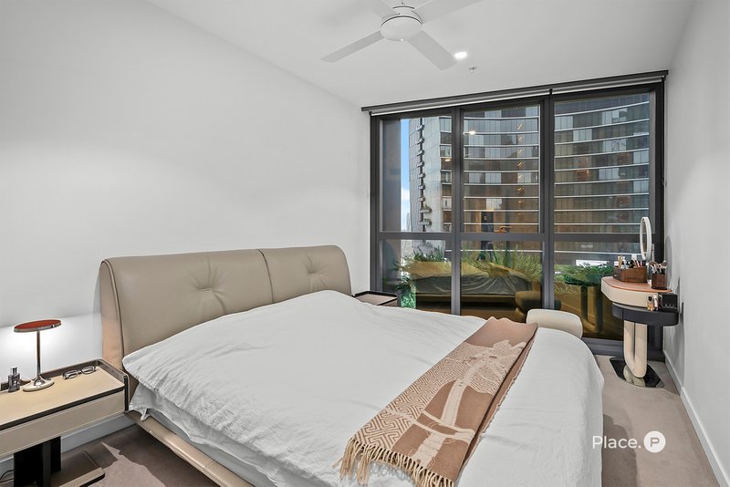 Photo - 906/8 Margaret Street, Brisbane City QLD 4000 - Image 15
