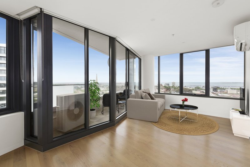 Photo - 907/3-5 St Kilda Road, St Kilda VIC 3182 - Image 3