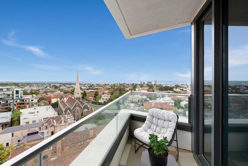 Photo - 907/3-5 St Kilda Road, St Kilda VIC 3182 - Image 6