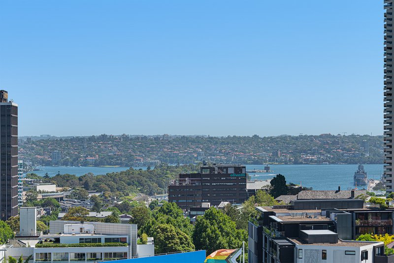 Photo - 907/389-393 Bourke Street, Surry Hills NSW 2010 - Image 2