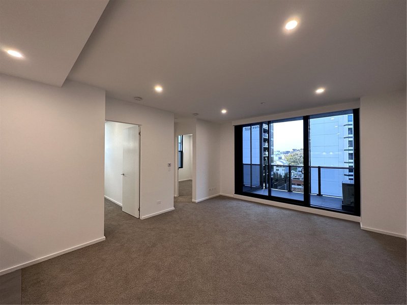 Photo - 907/408 Spencer Street, West Melbourne VIC 3003 - Image 1