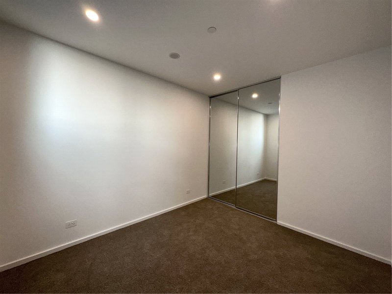 Photo - 907/408 Spencer Street, West Melbourne VIC 3003 - Image 9