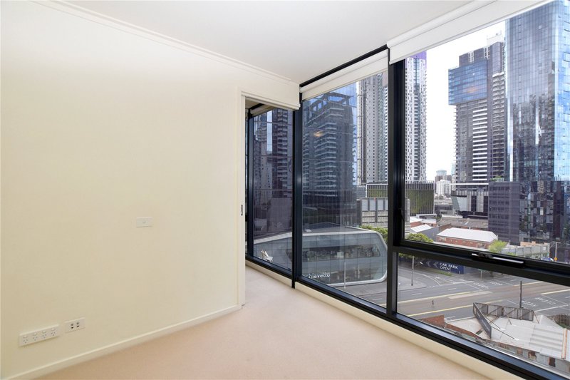 Photo - 907/63 Whiteman Street, Southbank VIC 3006 - Image 4