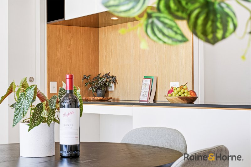 Photo - 907/8 Northcote Street, Naremburn NSW 2065 - Image 9