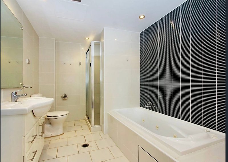Photo - 907/91D Bridge Road, Westmead NSW 2145 - Image 5