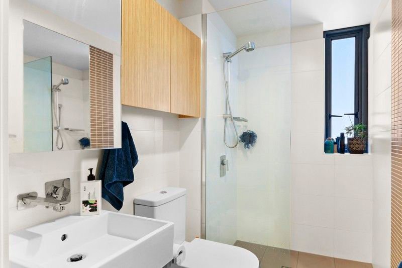 Photo - 908/16 Aspinall Street, Nundah QLD 4012 - Image 5