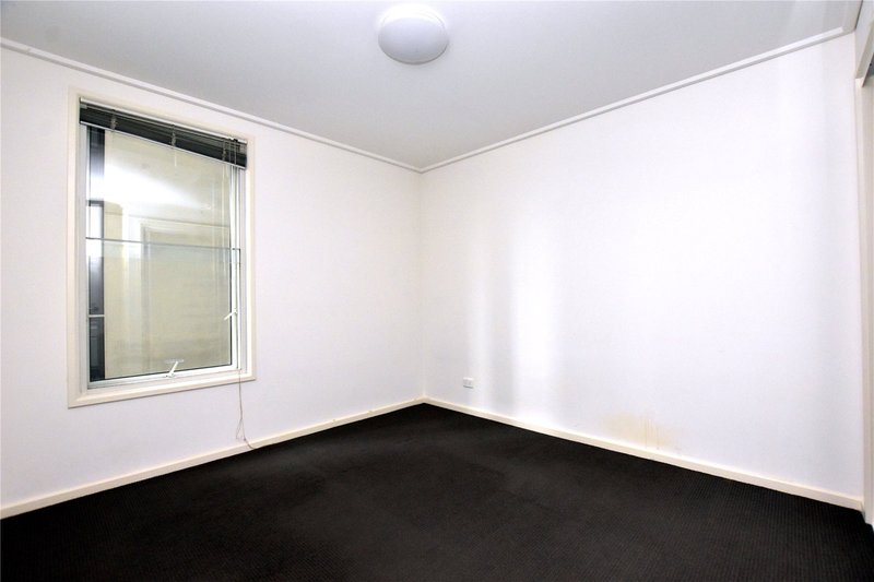 Photo - 908/163 City Road, Southbank VIC 3006 - Image 6