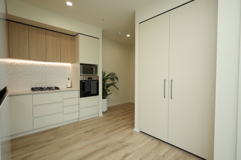 Photo - 908/6 Penaluna Place, Adelaide SA 5000 - Image 9