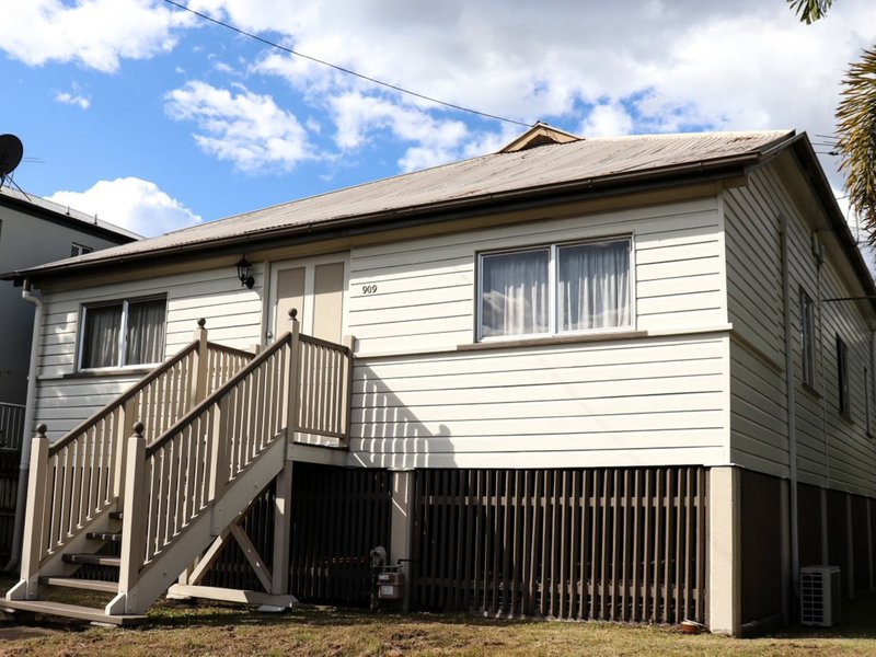 Photo - 909 Sandgate Road, Clayfield QLD 4011 - Image 1