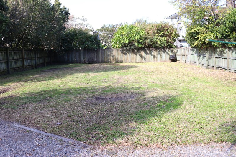 Photo - 909 Sandgate Road, Clayfield QLD 4011 - Image 10