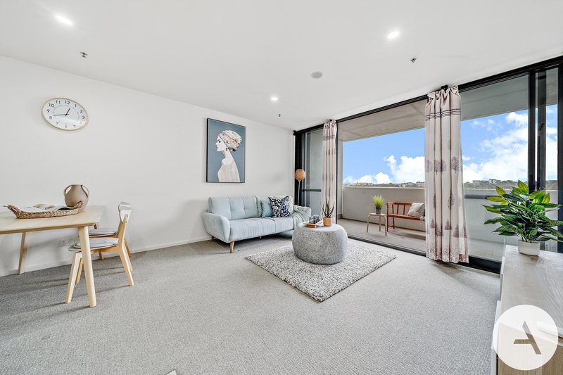 Photo - 909/120 Eastern Valley Way, Belconnen ACT 2617 - Image 2