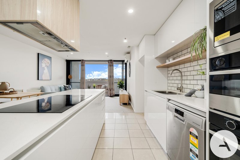 Photo - 909/120 Eastern Valley Way, Belconnen ACT 2617 - Image 6