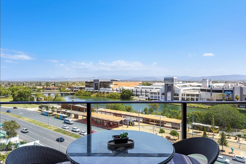 Photo - 909/22 Surf Parade, Broadbeach QLD 4218 - Image 3