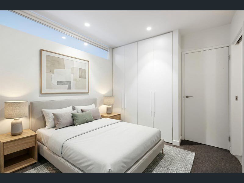 Photo - 909/35 Albert Road, Melbourne VIC 3004 - Image 3