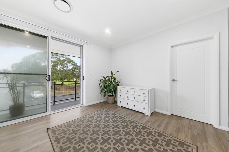 Photo - 90a Centenary Road, South Wentworthville NSW 2145 - Image 6