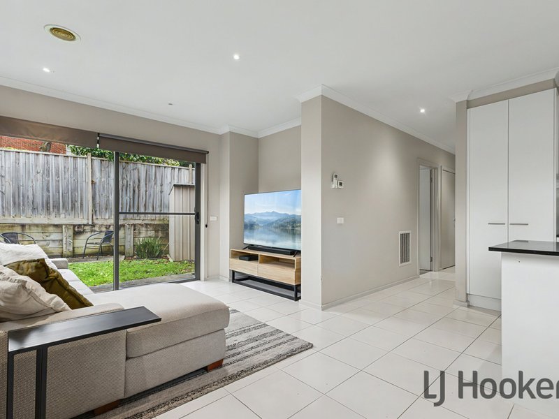 Photo - 9/1-3 Westley Street, Ferntree Gully VIC 3156 - Image 5