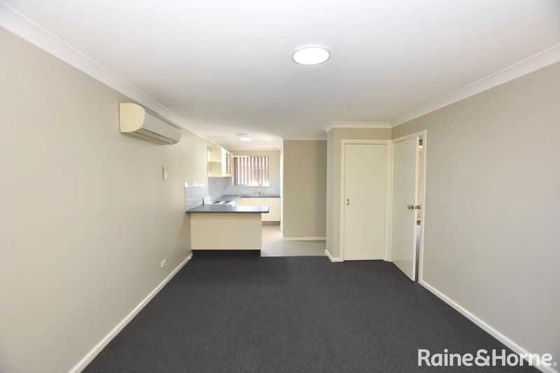 Photo - 9/1-7 Hartas Lane, Orange NSW 2800 - Image 2