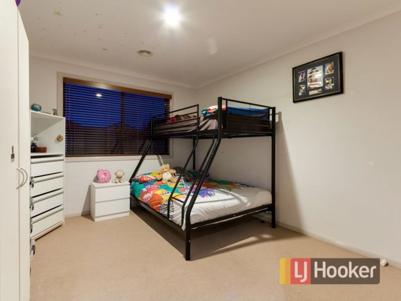 Photo - 91 Aylmer Road, Lynbrook VIC 3975 - Image 12