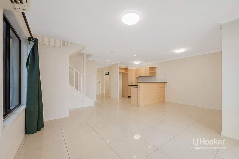 Photo - 9/1 Bradley Avenue, Kedron QLD 4031 - Image 4