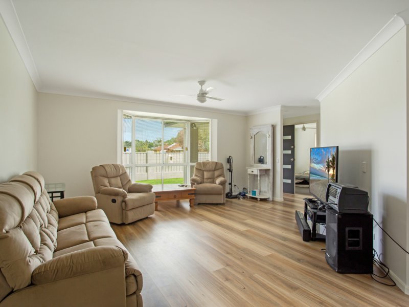 Photo - 91 Chisholm Road, Carrara QLD 4211 - Image 7