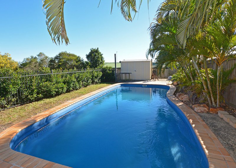 Photo - 91 Christensen Street, Urraween QLD 4655 - Image 2