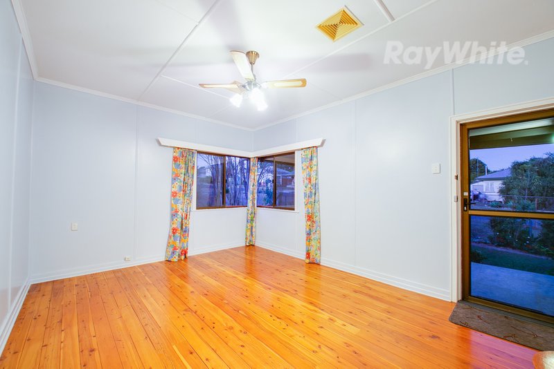 Photo - 91 Cothill Road, Silkstone QLD 4304 - Image 4