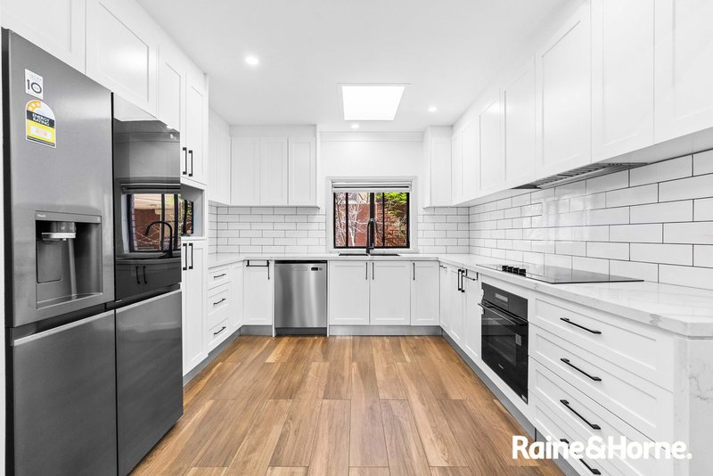 Photo - 91 Dawson Street, Fairfield Heights NSW 2165 - Image 3