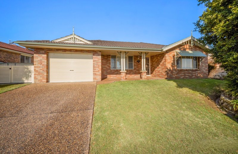 Photo - 91 Denton Park Drive, Rutherford NSW 2320 - Image 1