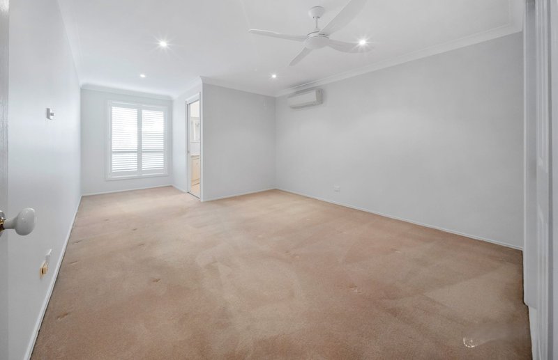 Photo - 91 Denton Park Drive, Rutherford NSW 2320 - Image 4