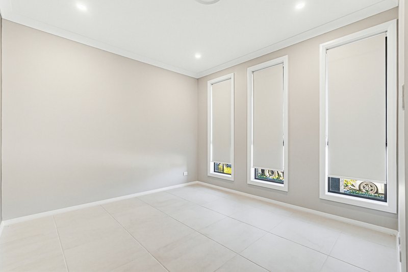 Photo - 91 Eighth Avenue, Austral NSW 2179 - Image 2