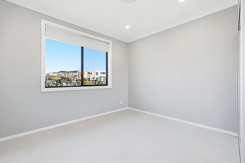 Photo - 91 Eighth Avenue, Austral NSW 2179 - Image 8