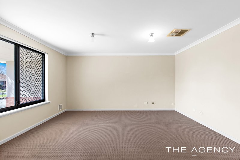 Photo - 91 Folland Parade, Atwell WA 6164 - Image 3