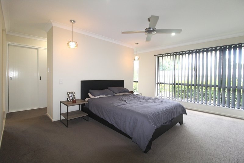 Photo - 91 Fulham Street, Toogoolawah QLD 4313 - Image 3