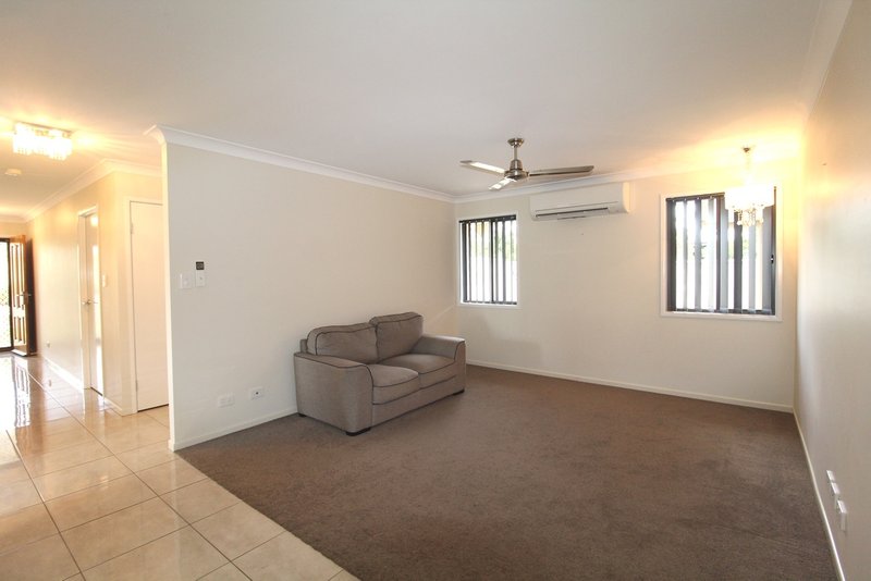 Photo - 91 Fulham Street, Toogoolawah QLD 4313 - Image 5