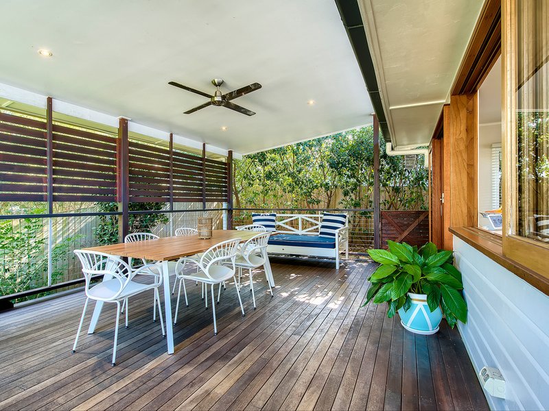 Photo - 91 Glen Kedron Lane, Kedron QLD 4031 - Image 2