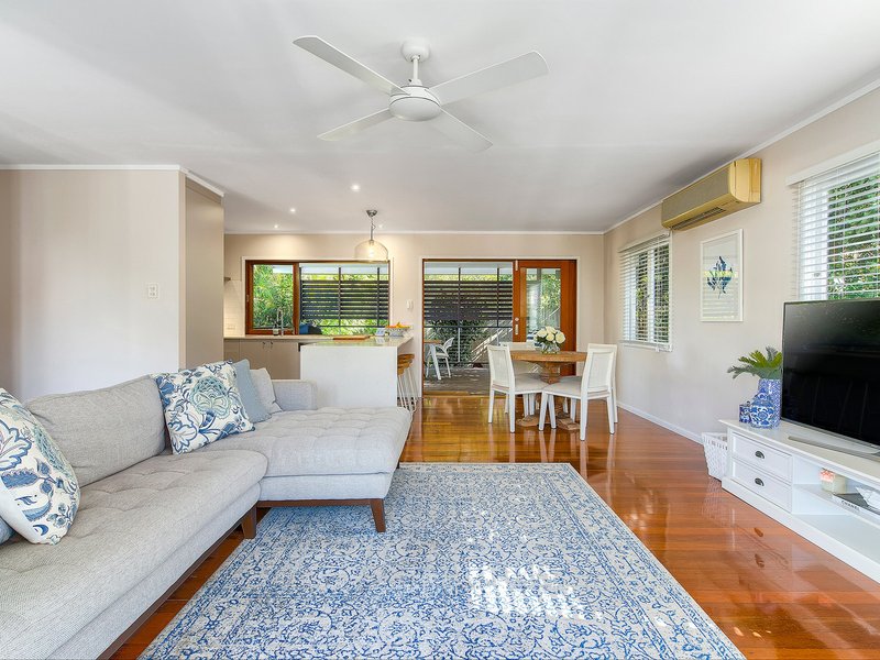 Photo - 91 Glen Kedron Lane, Kedron QLD 4031 - Image 3