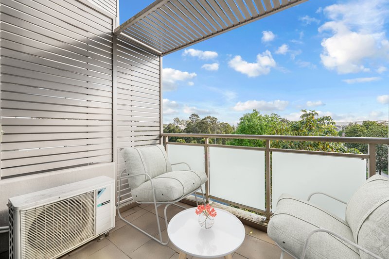 Photo - 9/1 Glenmore Ridge Drive, Glenmore Park NSW 2745 - Image 8