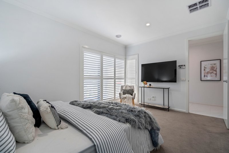 Photo - 91 Golf Links Drive, Beveridge VIC 3753 - Image 5