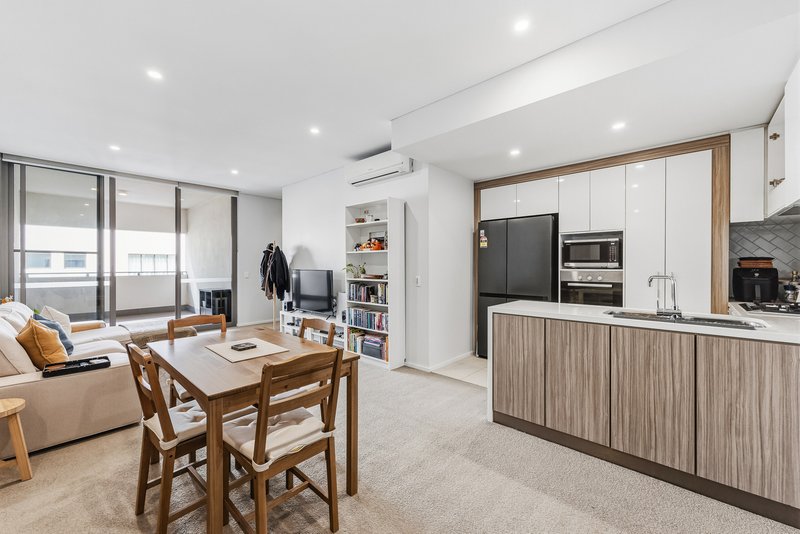 Photo - 9/1 Hallam Way, Rivervale WA 6103 - Image 1