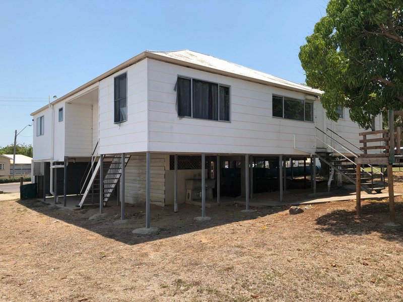Photo - 91 Herbert Street, Bowen QLD 4805 - Image 7