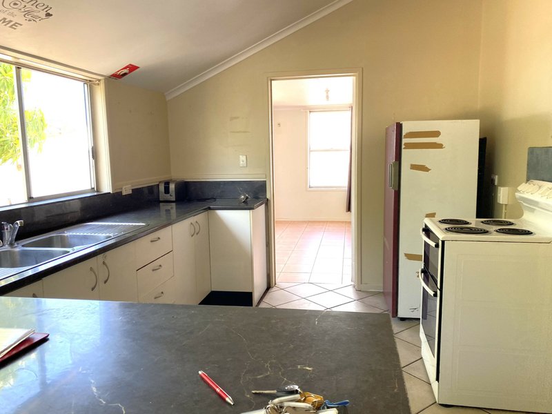 Photo - 91 Herbert Street, Bowen QLD 4805 - Image 8