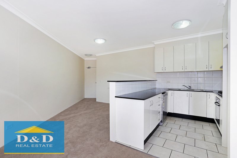 Photo - 9/1 Macquarie Street, Parramatta NSW 2150 - Image 4